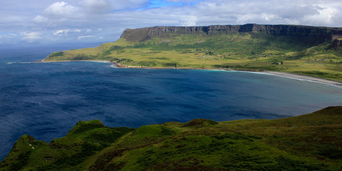 Background pic - Laig Bay